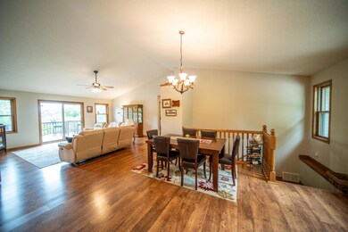 44104 County Road 12, Dakota, MN 55925 - photo 3