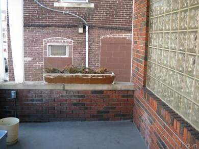 16 N 13th St, Allentown, PA 18102 - photo 2