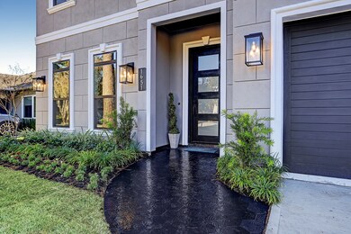 1651 Viking Dr, Houston, TX 77018 - photo 3