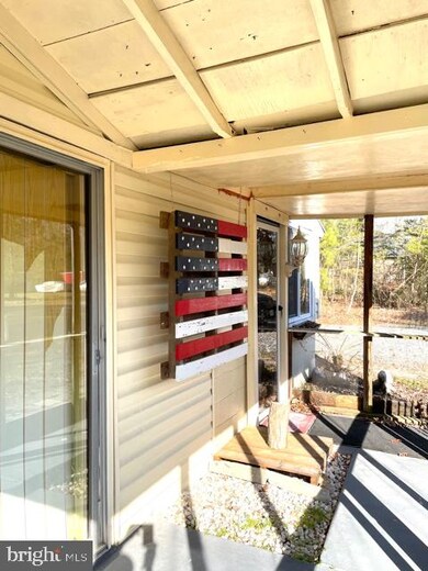 380 Monticello Dr, Colonial Beach, VA 22443 - photo 6