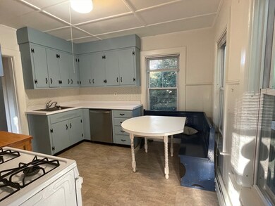 104 Pine St unit 2, Florence, MA 01062 - photo 5