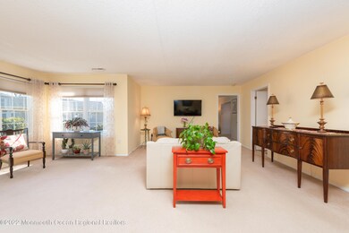 19 Snowberry Ct unit F1, Red Bank, NJ 07701 - photo 7