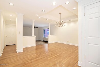 Harbor View unit 3M, Greenwich, CT 06830 - photo 3