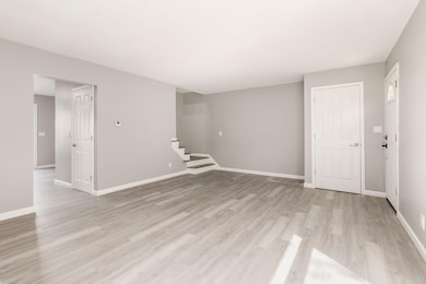 005_e_Y 1865 Willoway Cir-003