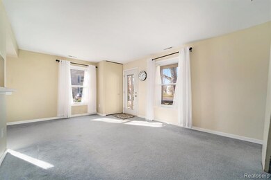 2705 Fox Hollow Ct unit 20C, Lake Orion, MI 48360 - photo 6