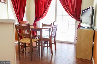 22946 Piney Wood Cir, California, MD 20619 - photo 5