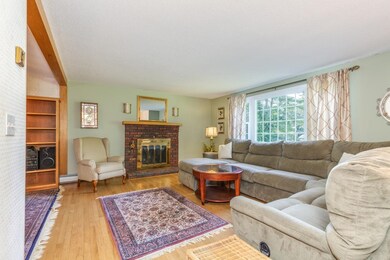 7 Whittemore Dr, Litchfield, NH 03052 - photo 4