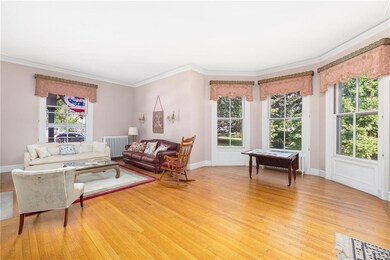 42 High St unit 4, Bristol, RI 02809 - photo 5