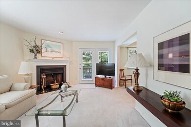 102 Meadow Ct unit 102, Glen Mills, PA 19342 - photo 5