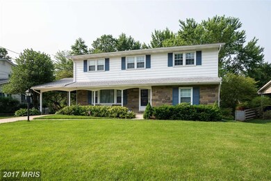 7319 Longbranch Dr, New Carrollton, MD 20784 - photo 2