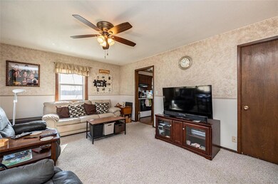 7 33rd Ave SW, Cedar Rapids, IA 52404 - photo 6