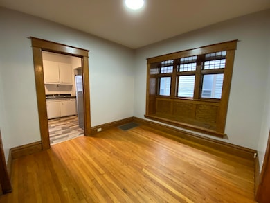 726 Forest St, Kalamazoo, MI 49008 - photo 4