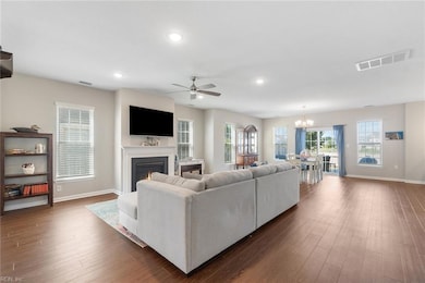 340 Middleton Way, Chesapeake, VA 23322 - photo 4