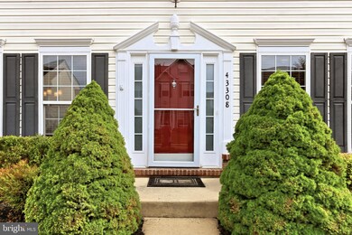 43308 Ardmore St, Ashburn, VA 20147 - photo 4