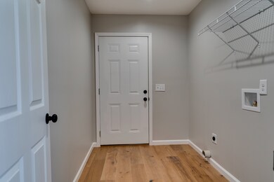 11959 Old Kentucky Rd, Sparta, TN 38583 - photo 7