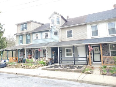 446 S 7th St, Emmaus, PA 18049 - photo 2