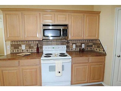 2016 SE 6th St, Moore, OK 73160 - photo 7