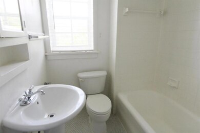 345 30th St unit 310, West Palm Beach, FL 33407 - photo 2