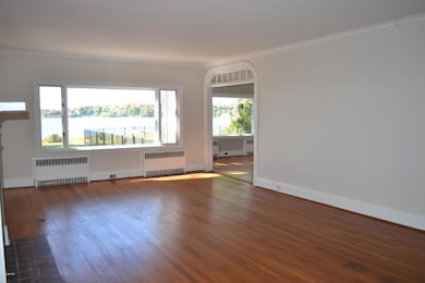 15 Meadow Place, Old Greenwich, CT 06870 - photo 5