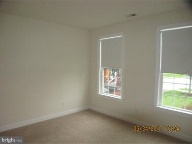 7 Summerlin Dr, Honey Brook, PA 19344 - photo 4