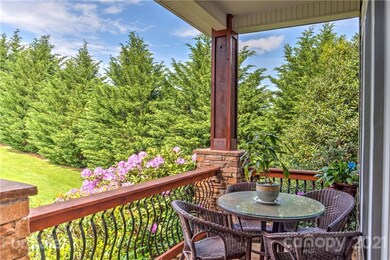 138 Odonald Rd, Asheville, NC 28806 - photo 3