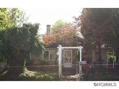 Stone & Vinyl Siding