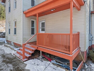 22-24 Highland St, Gardner, MA 01440 - photo 5