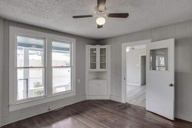 900 W Chestnut St, Denison, TX 75020 - photo 7