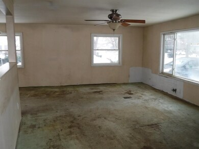 3085 W South Garden Cir, Michigan City, IN 46360 - photo 2