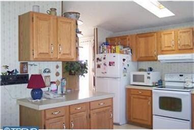 248 W 8th St, Red Hill, PA 18076 - photo 5