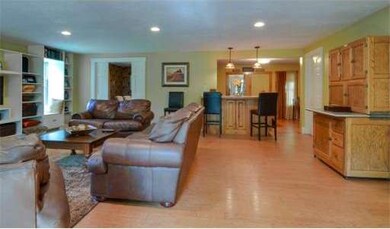 405 Central St, Holliston, MA 01746 - photo 6