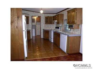 Kitchen to laundry