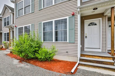 4 Chandler Ct unit B, Hudson, NH 03051 - photo 4