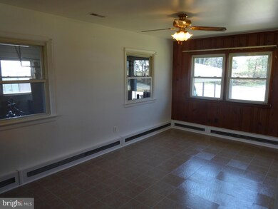 4368 Dumfries Rd, Catlett, VA 20119 - photo 7