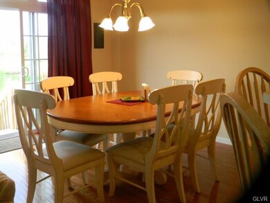 3608 Lenape Ln, Emmaus, PA 18049 - photo 5