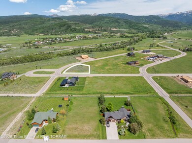 3 Lot Lines Taylor View