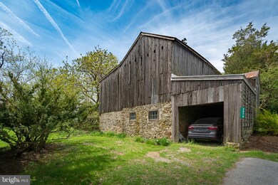 3070 Horseshoe Trail, Chester Springs, PA 19425 - photo 6