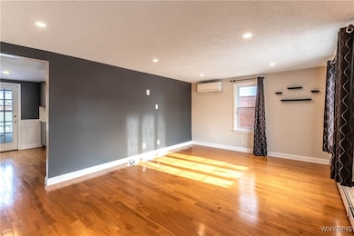 230 Glencove Rd, Buffalo, NY 14223 - photo 7