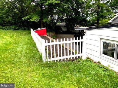 1125 Grosstown Rd, Pottstown, PA 19464 - photo 7