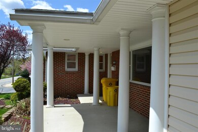 442 Andover Rd, Linthicum Heights, MD 21090 - photo 4