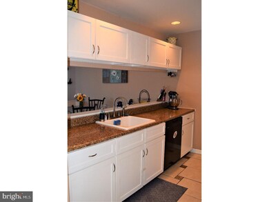 1027 Northridge Dr, Norristown, PA 19403 - photo 7