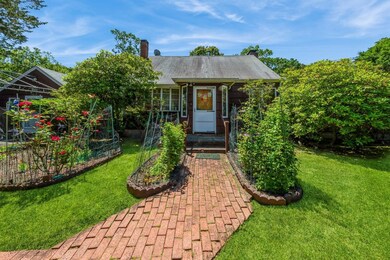 51 W Donellan Rd, Hampton Bays, NY 11946 - photo 2