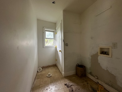 Downstairs Laundry Room