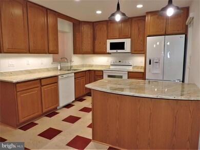 1111 Ingate Rd, Halethorpe, MD 21227 - photo 7