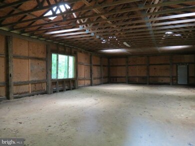 1941 Starlight Ln, Huntingtown, MD 20639 - photo 5