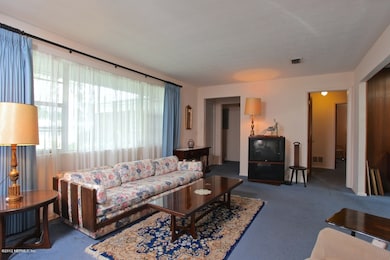 2706 Elisa Dr W, Jacksonville, FL 32216 - photo 5