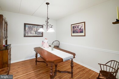 92 Oakridge Dr unit 92, Langhorne, PA 19047 - photo 5