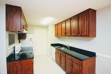 28 Walden Dr unit 15, Natick, MA 01760 - photo 5