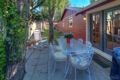 1510 NW Elgin Ave, Bend, OR 97701 - photo 4