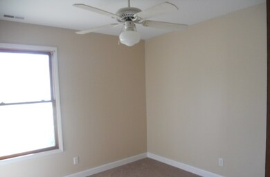 6641 Heathervale Ct, Newburgh, IN 47630 - photo 6